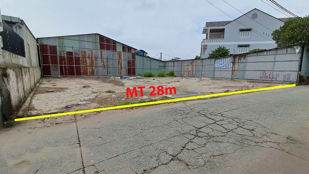 KHO – ĐẤT 2 MẶT TIỀN, VỪA CÓ DÒNG TIỀN, VỪA TIỀM NĂNG PHÂN LÔ HIẾM CÓ TẠI TÂN PHONG – BIÊN HÒA