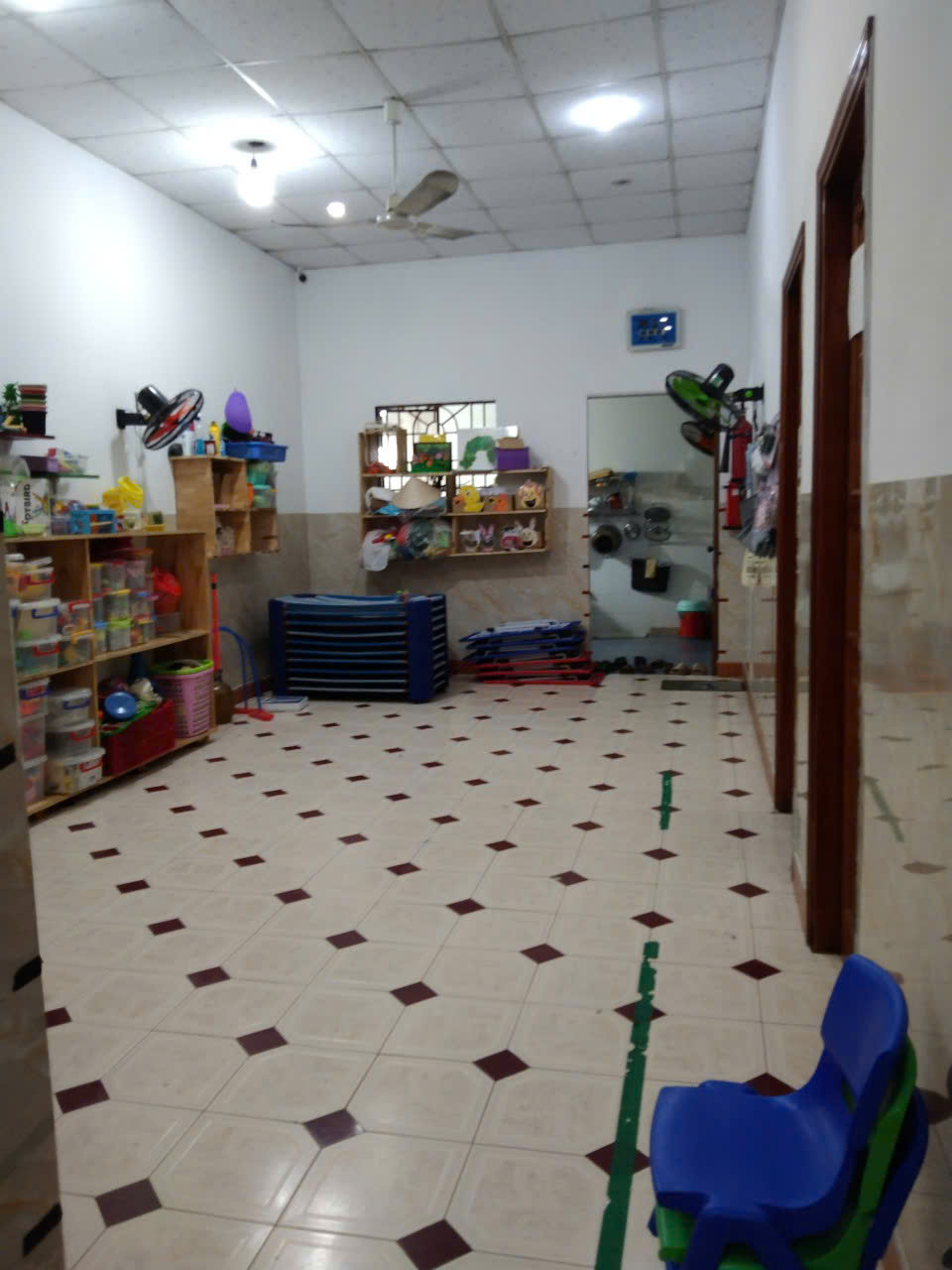 CHO THUÊ NHÀ NGUYÊN CĂN 200m² – RỘNG RÃI, THOÁNG MÁT – HẺM XE HƠI – KHU TÔ NGỌC VÂN, Thành phố Thủ Đức