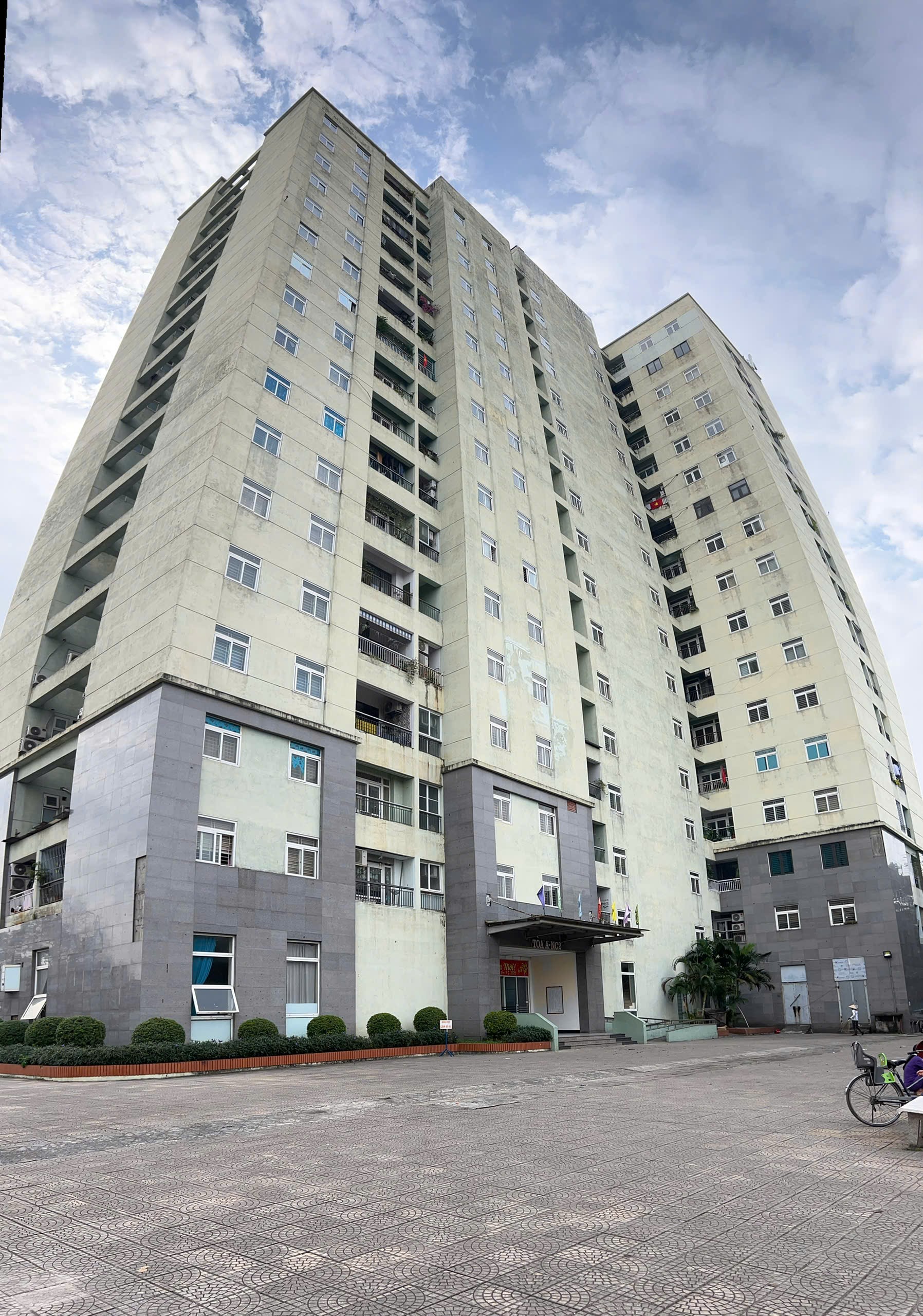 CHO THUÊ MẶT BẰNG KINH DOANH TẦNG 1 – DIỆN TÍCH LỚN – VỊ TRÍ THUẬN TIỆN