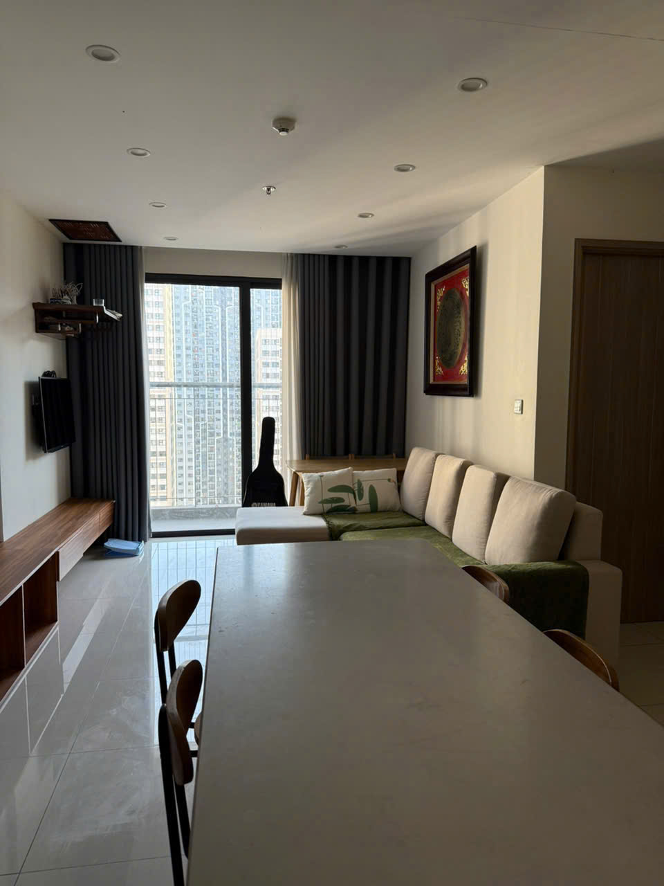 CHO THUÊ CĂN HỘ 2 PHÒNG NGỦ + 1 TẠI VINHOMES SMART CITY – FULL NỘI THẤT, VÀO Ở NGAY