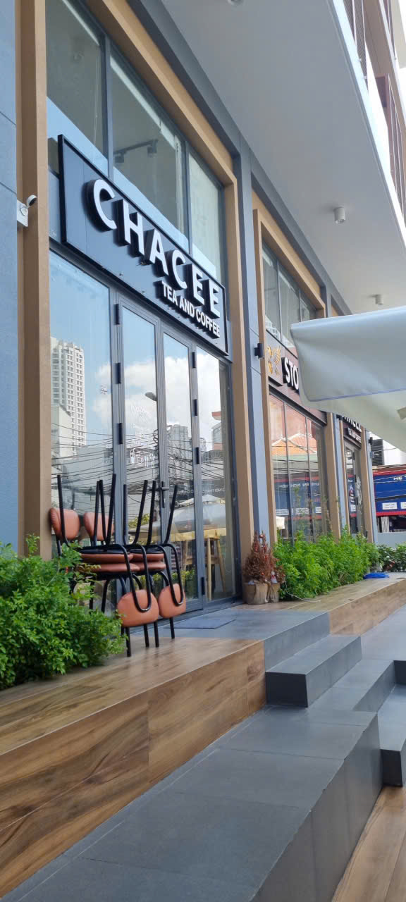 SANG NHƯỢNG QUÁN CÀ PHÊ QUẬN 7 – MẶT BẰNG ĐẸP, KHÁCH ỔN ĐỊNH