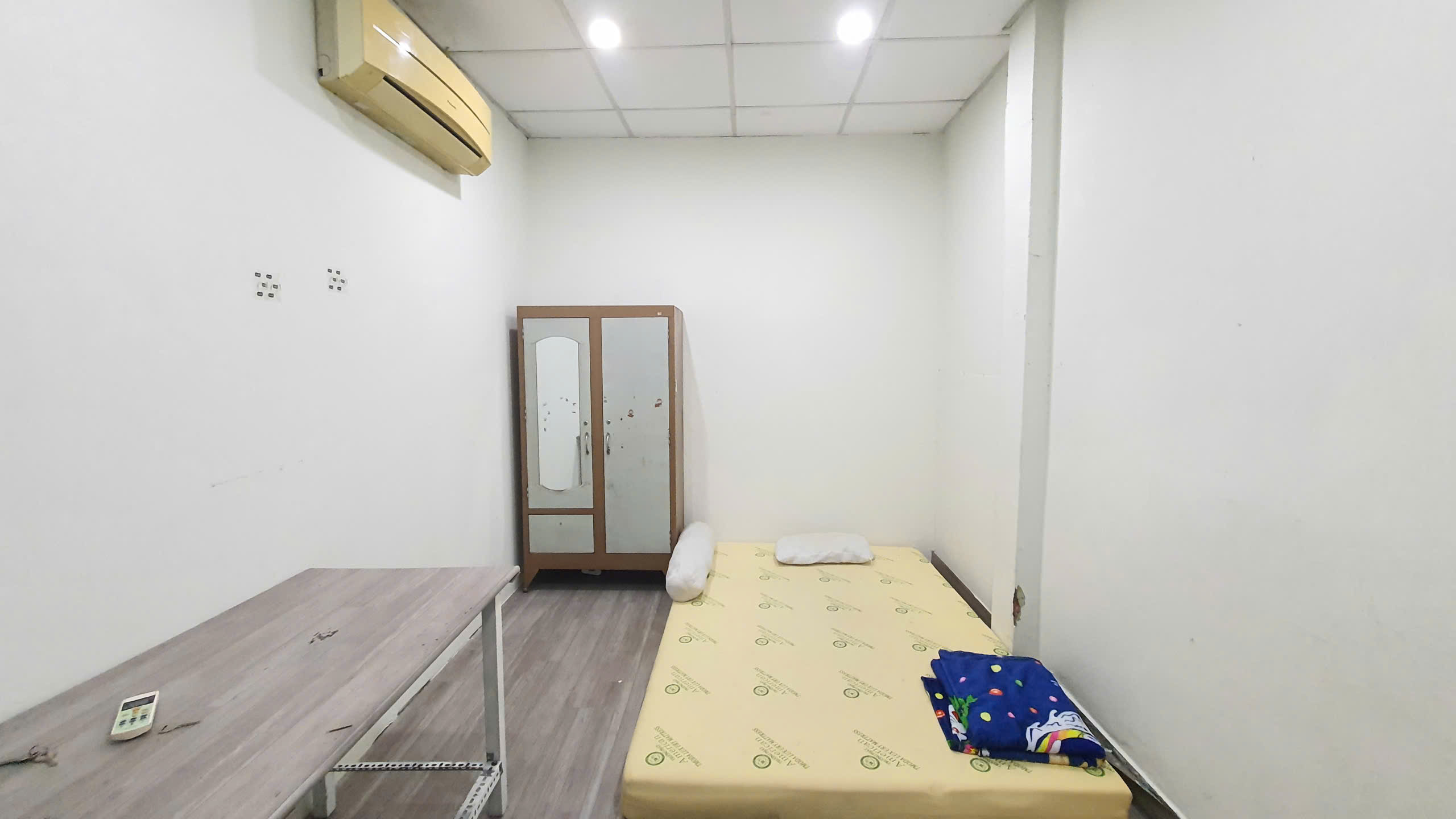 CẦN SANG NHƯỢNG CĂN HỘ DỊCH VỤ 6 PHÒNG – VỊ TRÍ TRUNG TÂM TÂN BÌNH