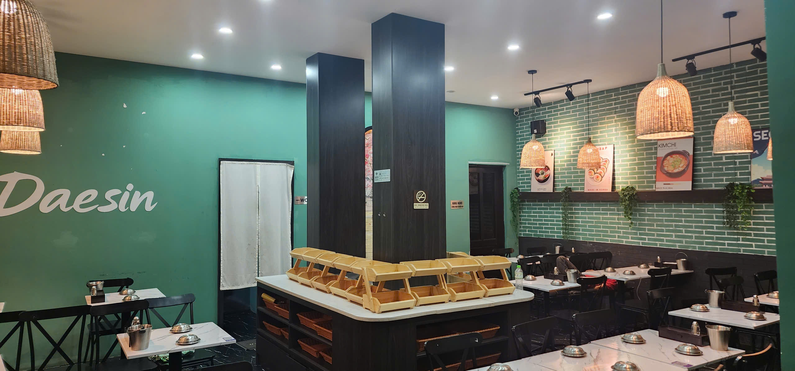 SANG NHƯỢNG QUÁN – VỊ TRÍ ĐẸP