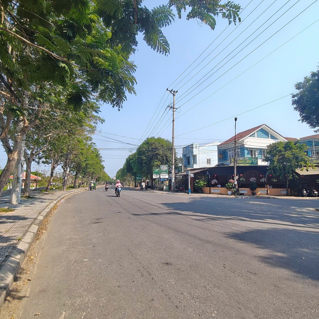 BÁN VILLA CAO CẤP 14 PHÒNG NGỦ – MẶT TIỀN TÔN ĐỨC THẮNG, TRUNG TÂM HỘI AN