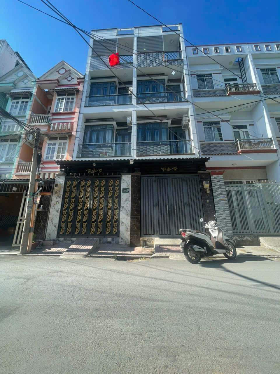 Chính chủ bán căn nhà đẹp, đầy đủ tiện nghi