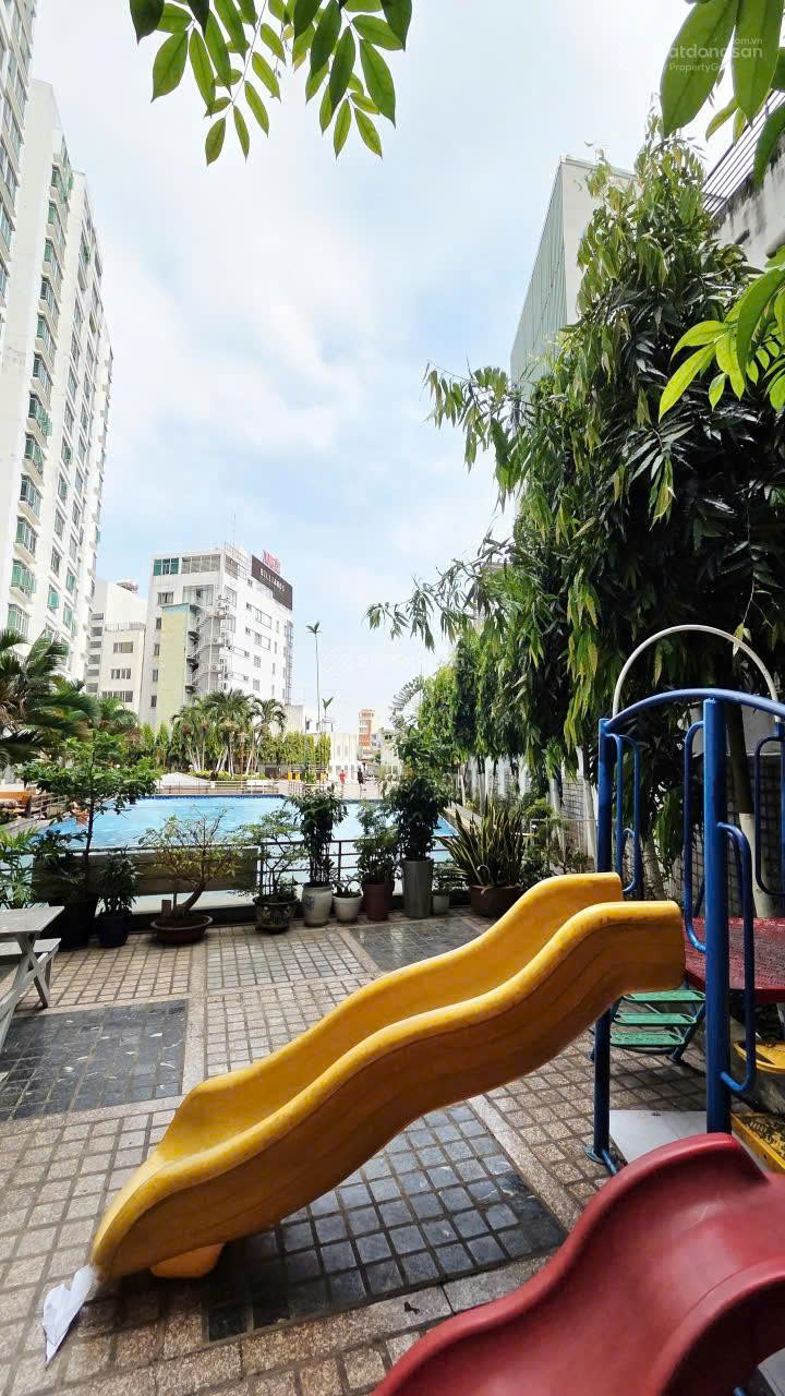 CHO THUÊ / SANG NHƯỢNG SHOPHOUSE QUẬN 7 – FULL CƠ SỞ VẬT CHẤT, VÀO HOẠT ĐỘNG NGAY