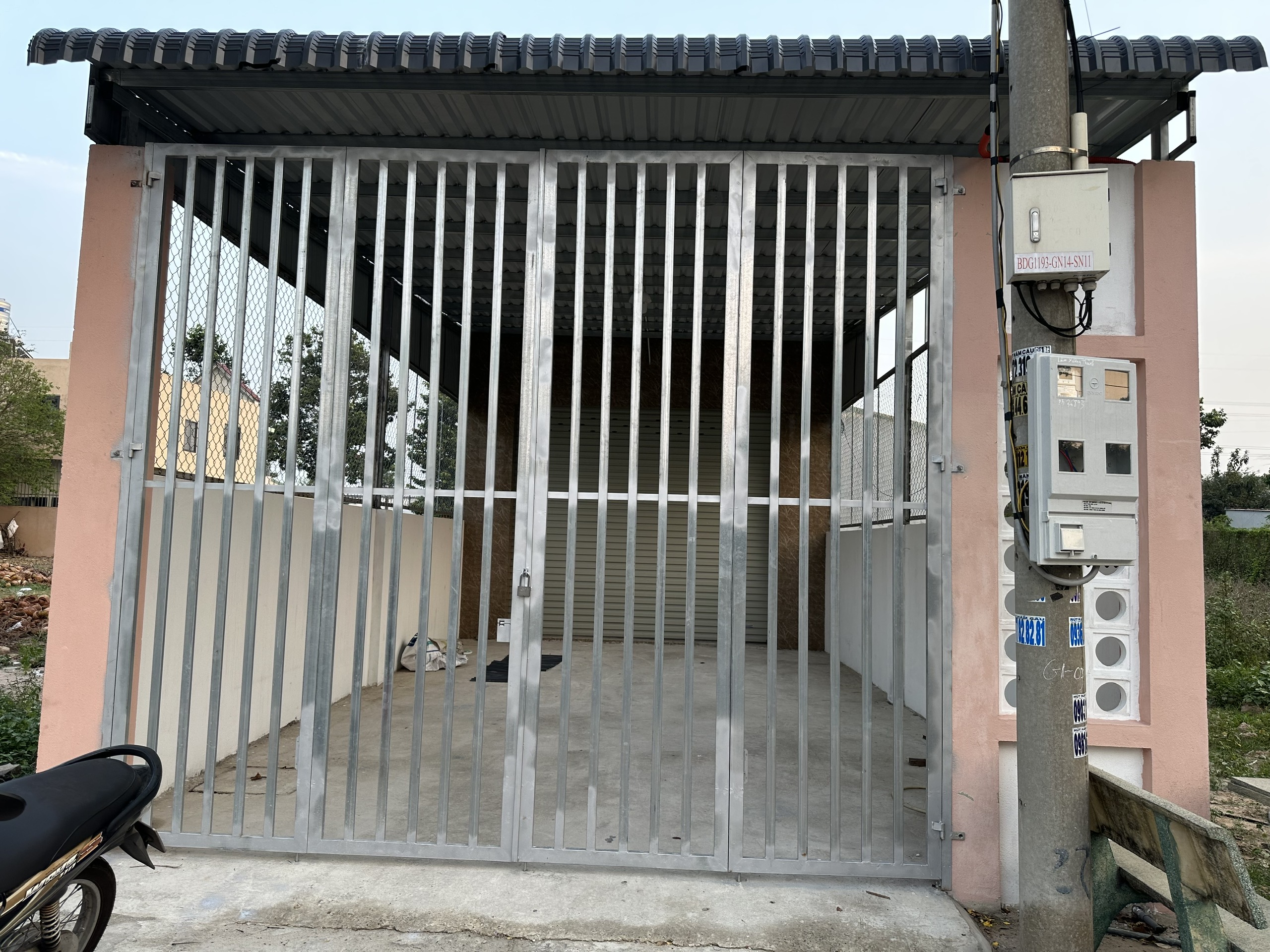 CHO THUÊ NHÀ NGUYÊN CĂN DT 150M2 – VỪA Ở VỪA KINH DOANH ĐƯỢC.