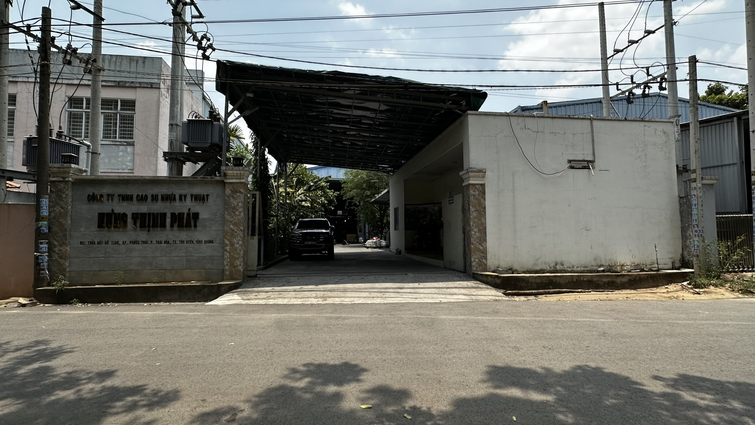 Bán kho, nhà xưởng tại ĐT 747B, P. Tân Khánh, HCM (P. Thái Hòa, Tp. Tân Uyên) 1272m², 16x80 mét