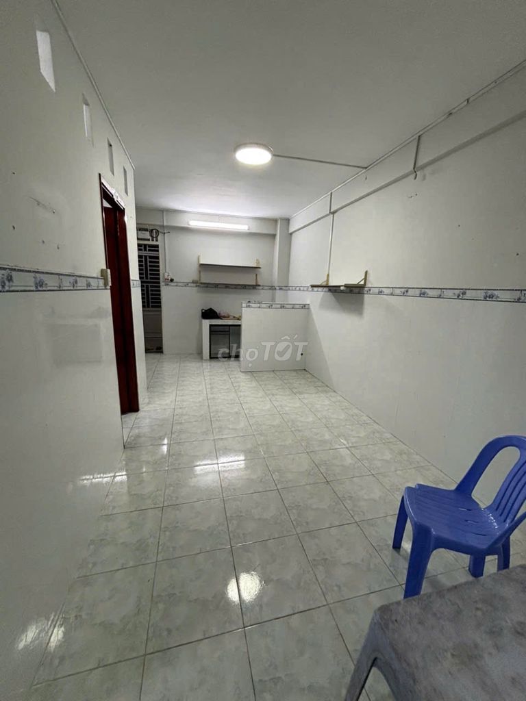 Chính chủ cho thuê căn hộ chung cư Gia Phúc, nhà mới, 2 phòng ngủ