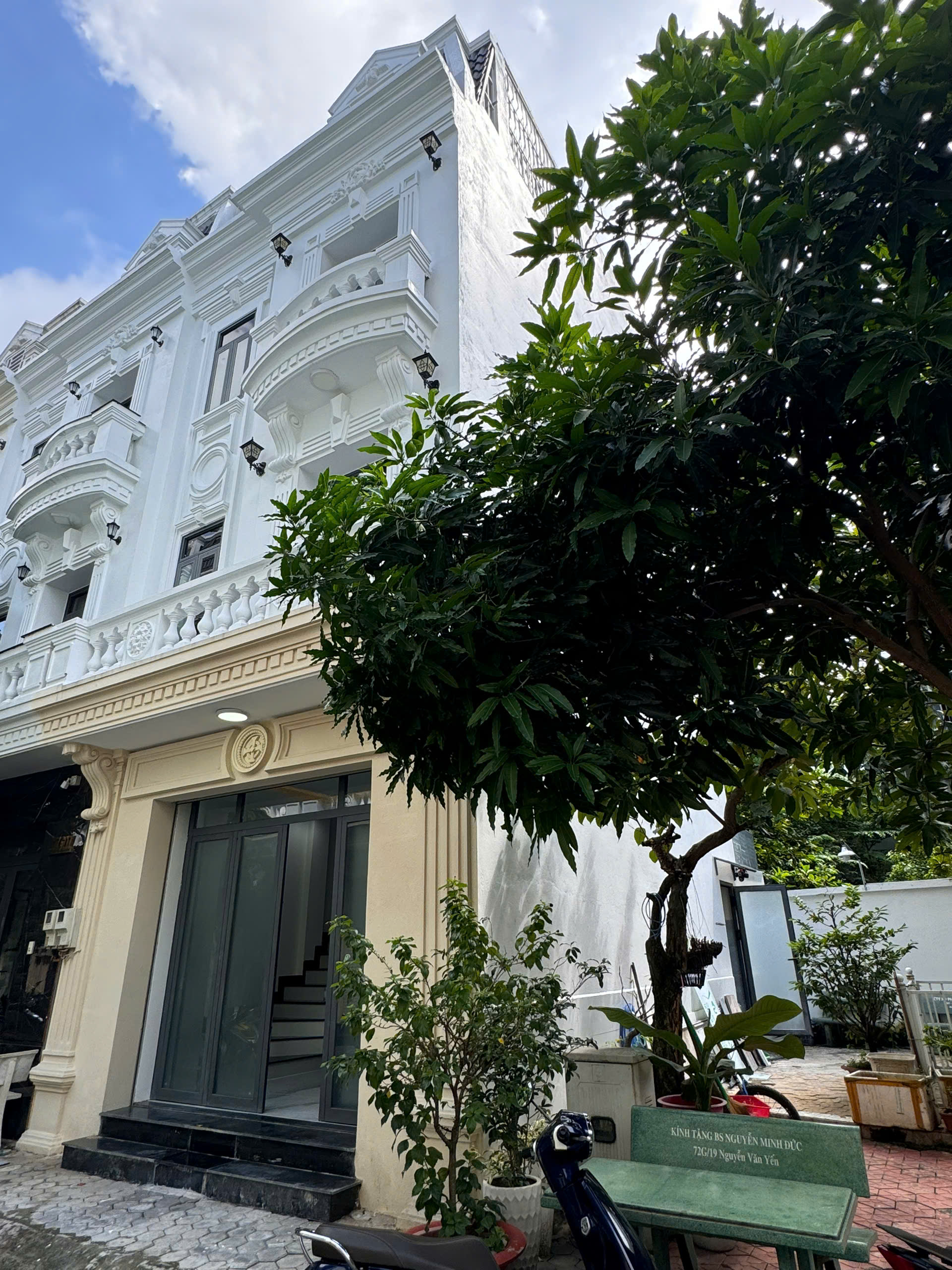 BÁN NHÀ GÓC VIEW CÔNG VIÊN – ĐƯỜNG NGUYỄN VĂN YẾN, QUẬN TÂN PHÚ – NHÀ MỚI