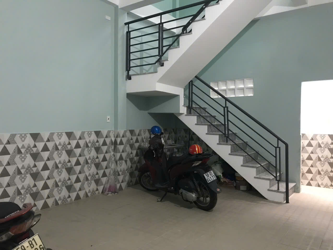 Cho thuê phòng trọ mới xây, có máy lạnh tại Tăng Nhơn Phú B (Quận 9 cũ), TP Thủ Đức