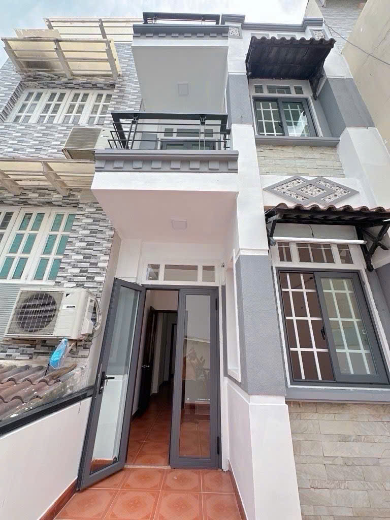 BÁN NHÀ KHU VIP BÀU CÁT – TÂN BÌNH – GẦN CHỢ TÂN BÌNH – DÒNG TIỀN 17TR/THÁNG – CHỈ 6.8 TỶ