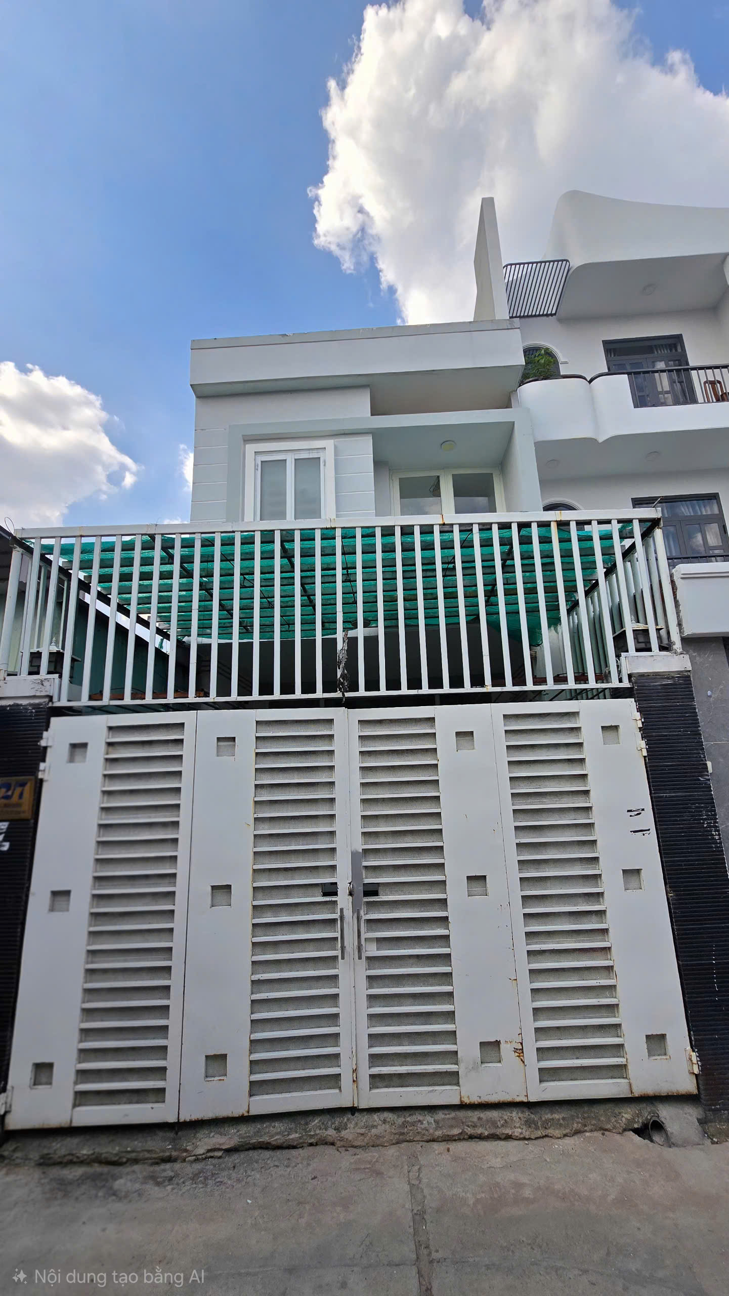 Cho thuê mặt bằng nhà hẻm xe hơi ĐX 002 – Trung tâm Thành phố Mới Bình Dương