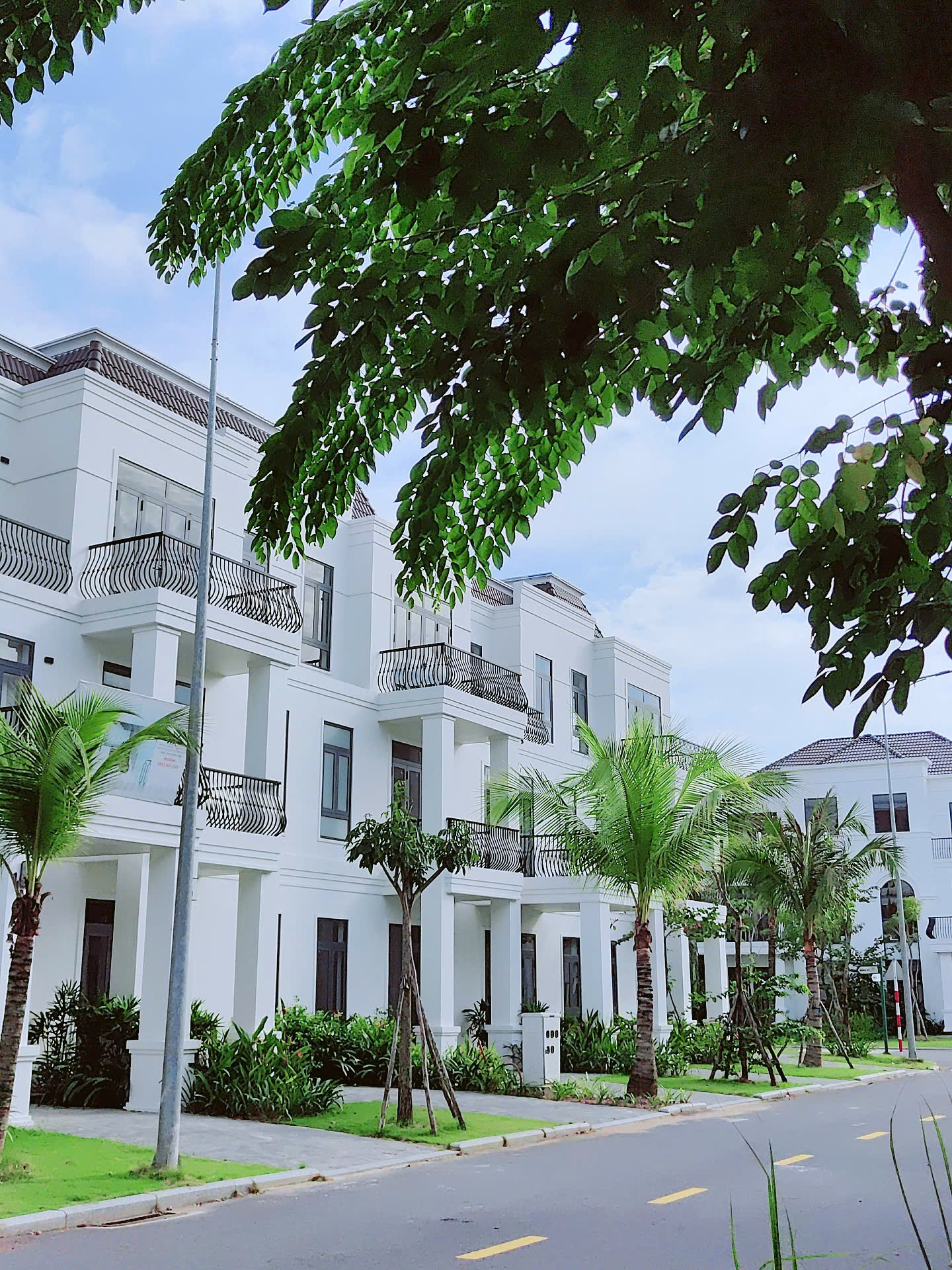 CƠ HỘI SỞ HỮU BIỆT THỰ GIÁ RẺ CHƯA TỪNG CÓ, CHỈ 4 TỶ 189TR TẶNG TOÀN BỘ NỘI THẤT