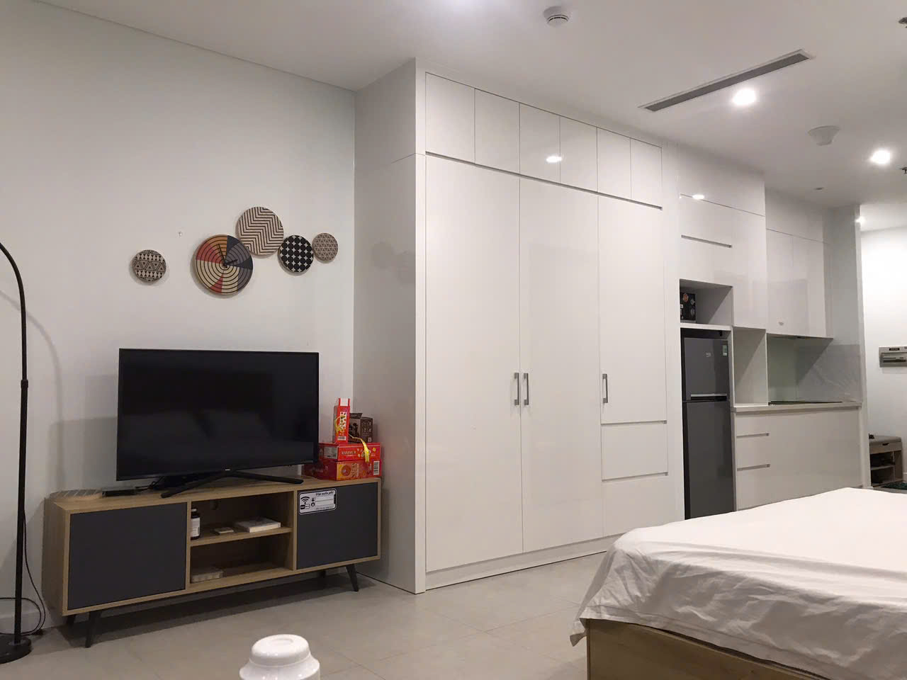 Chính chủ bán Căn studio 41.24 m2 chung cư 5 sao, ven biển Phạm Văn Đồng, bãi tắm Hòn chồng Nha Trang