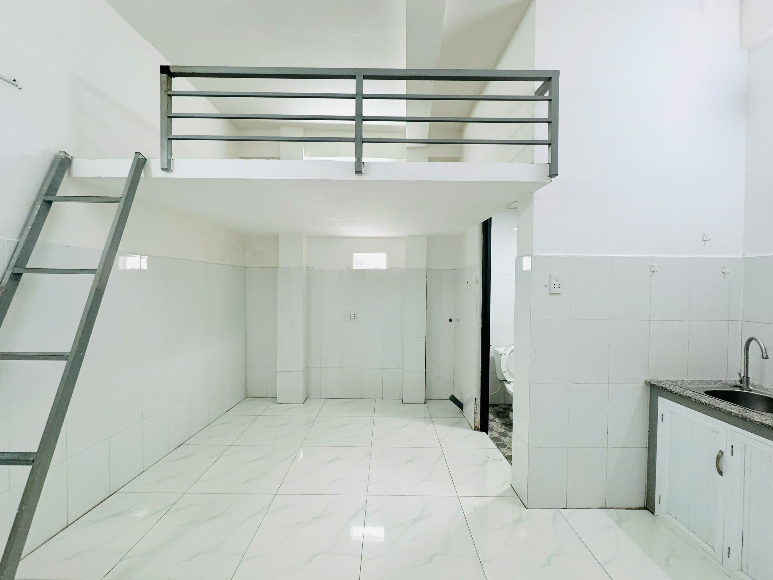Cho thuê phòng trọ giá tốt giá chỉ từ 4,3 triệu tại Bùi Đình Tuý, P24, Bình Thạnh, TP HCM