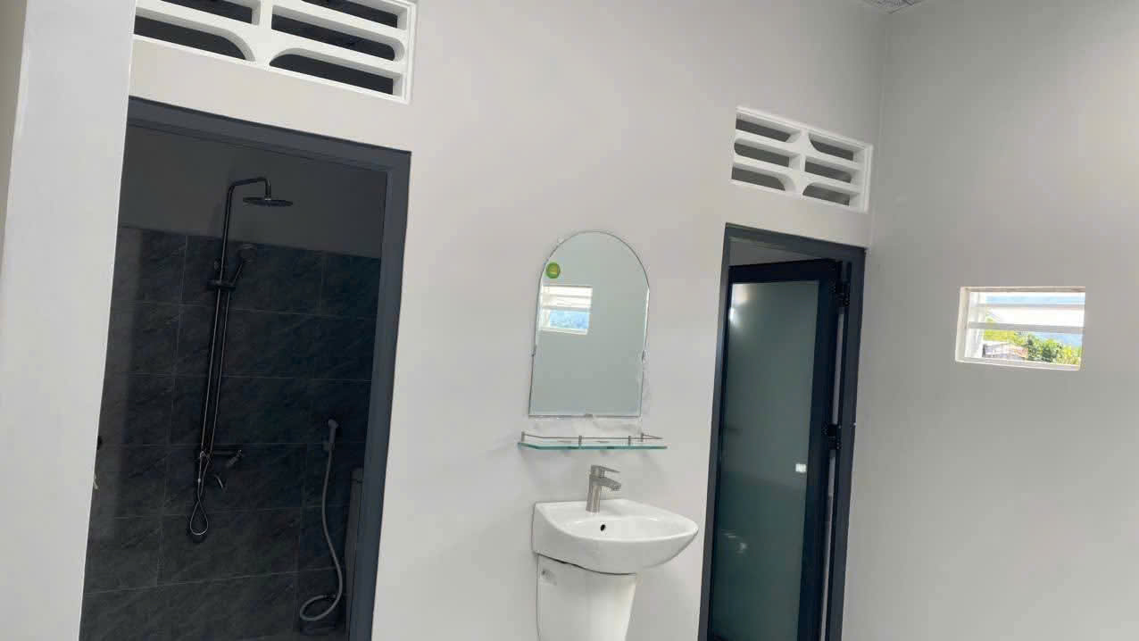 Bán Gấp Nhà Mới Xây - Hẻm 60 Cô Bắc, Đức Trọng thị trấn Liên Nghĩa cũ tỉnh Lâm Đồng