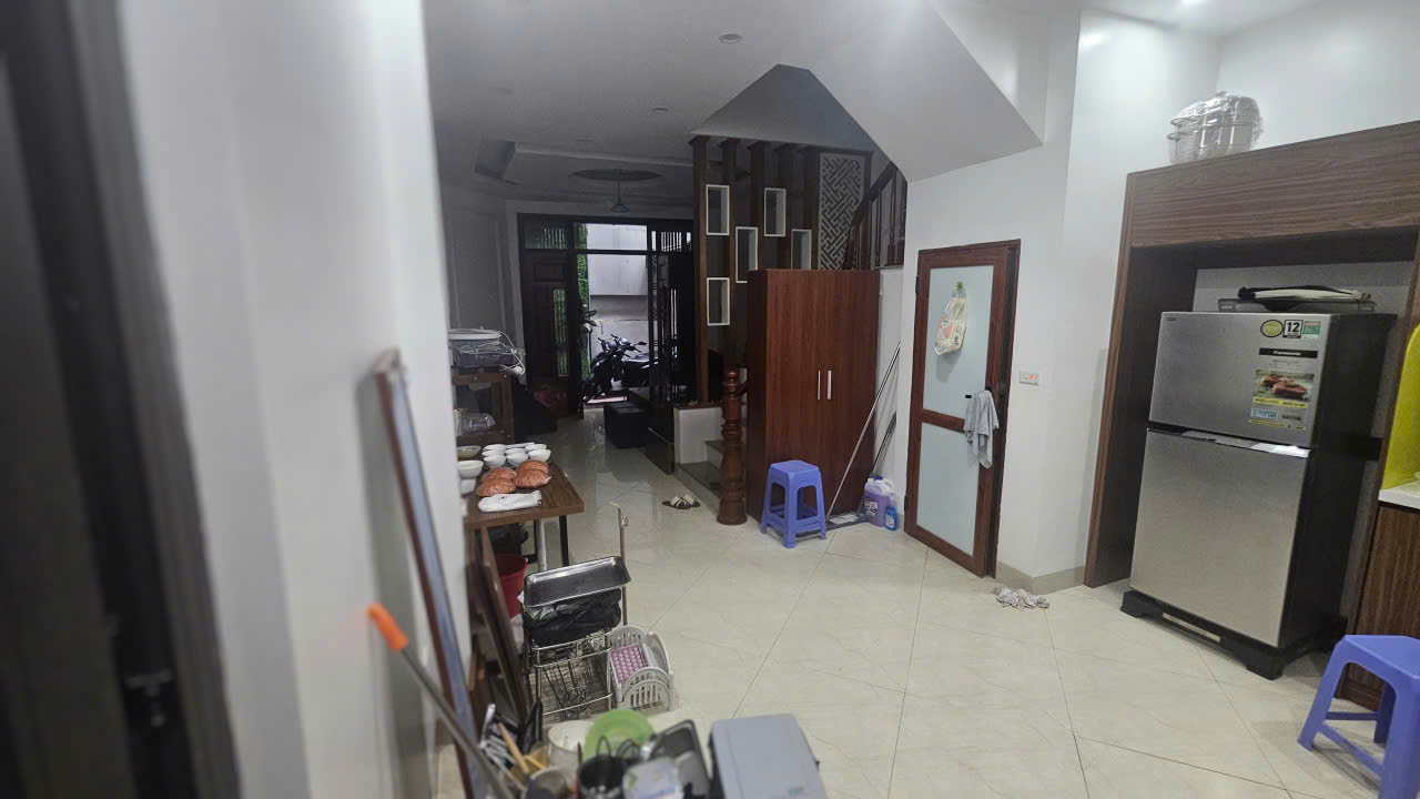 Cho Thuê Tầng 1 + Tầng 2 – Thụy Khuê - Tây Hồ – 7 Triệu/Tháng