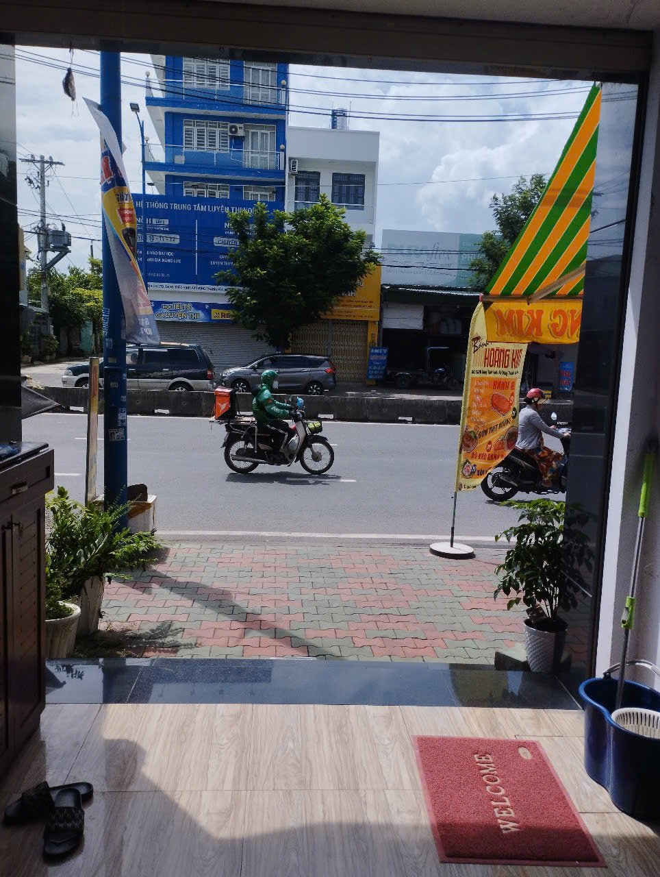 Cho thuê nhà mặt tiền 3x20m – Full nội thất – Kinh doanh tốt – Đặng Thúc Vịnh, Hóc Môn
