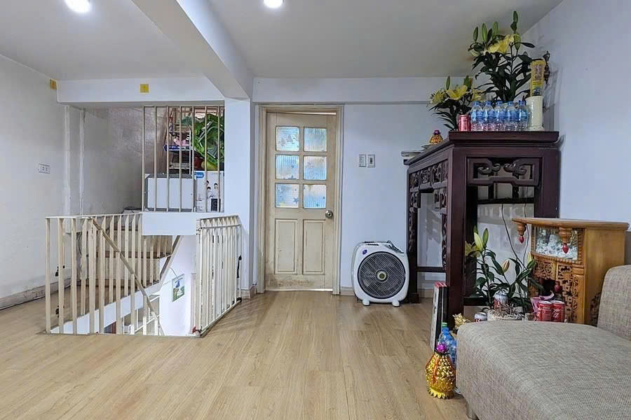 Cho thuê căn CCMN 3 pn, ngõ 63 Trần Quốc Vượng, P. Cầu Giấy, Hà Nội