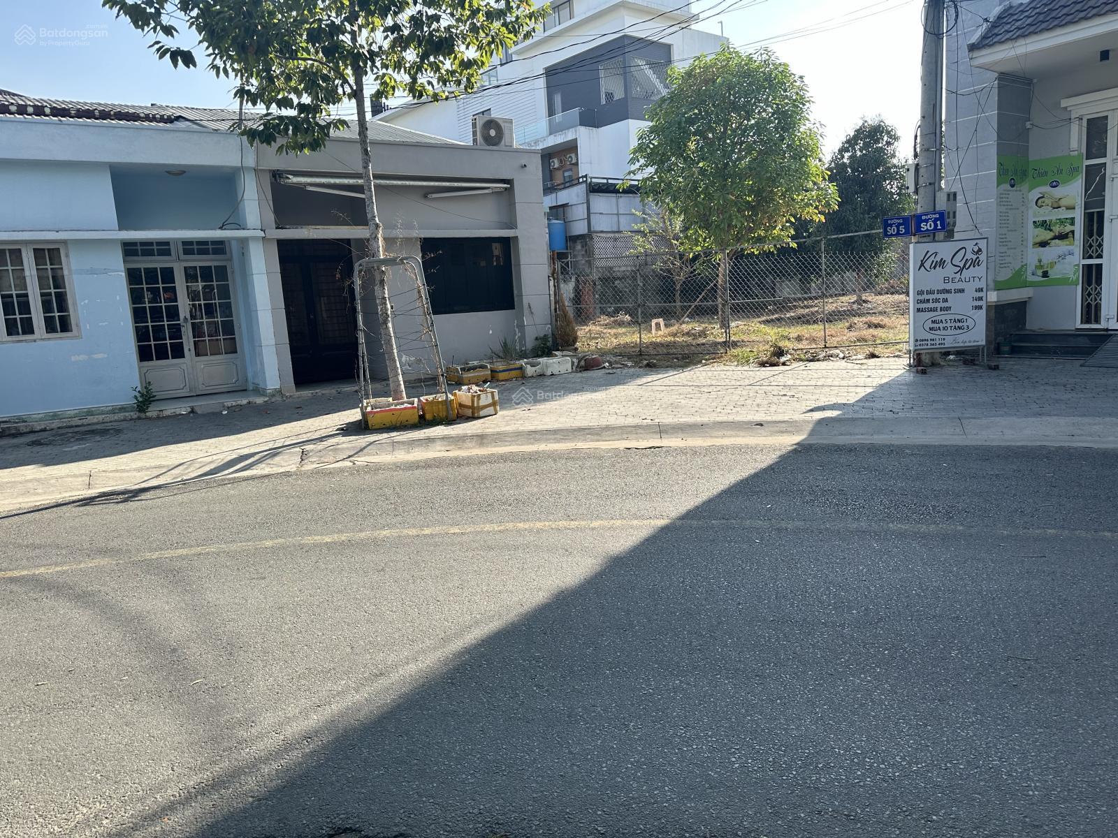 Chính chủ cho thuê đất 1500m2, thổ cư 550m2, đã có GPXD.