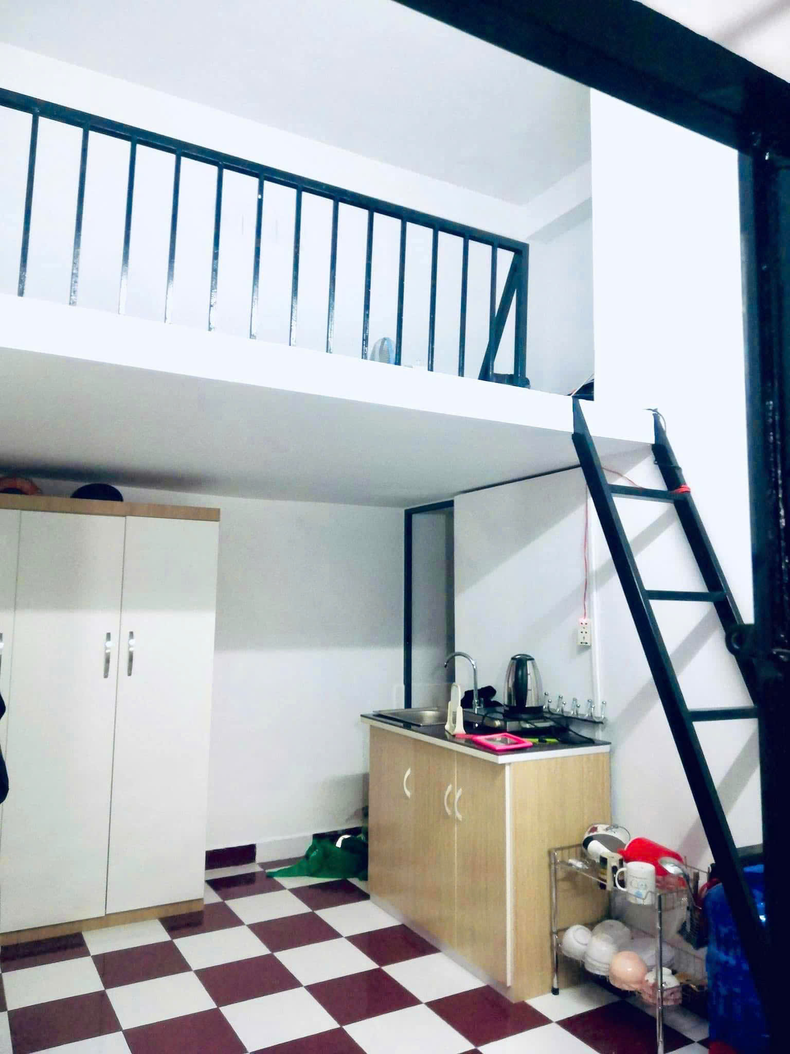 Cần pass phòng 416, Đường Dương Quảng Hàm