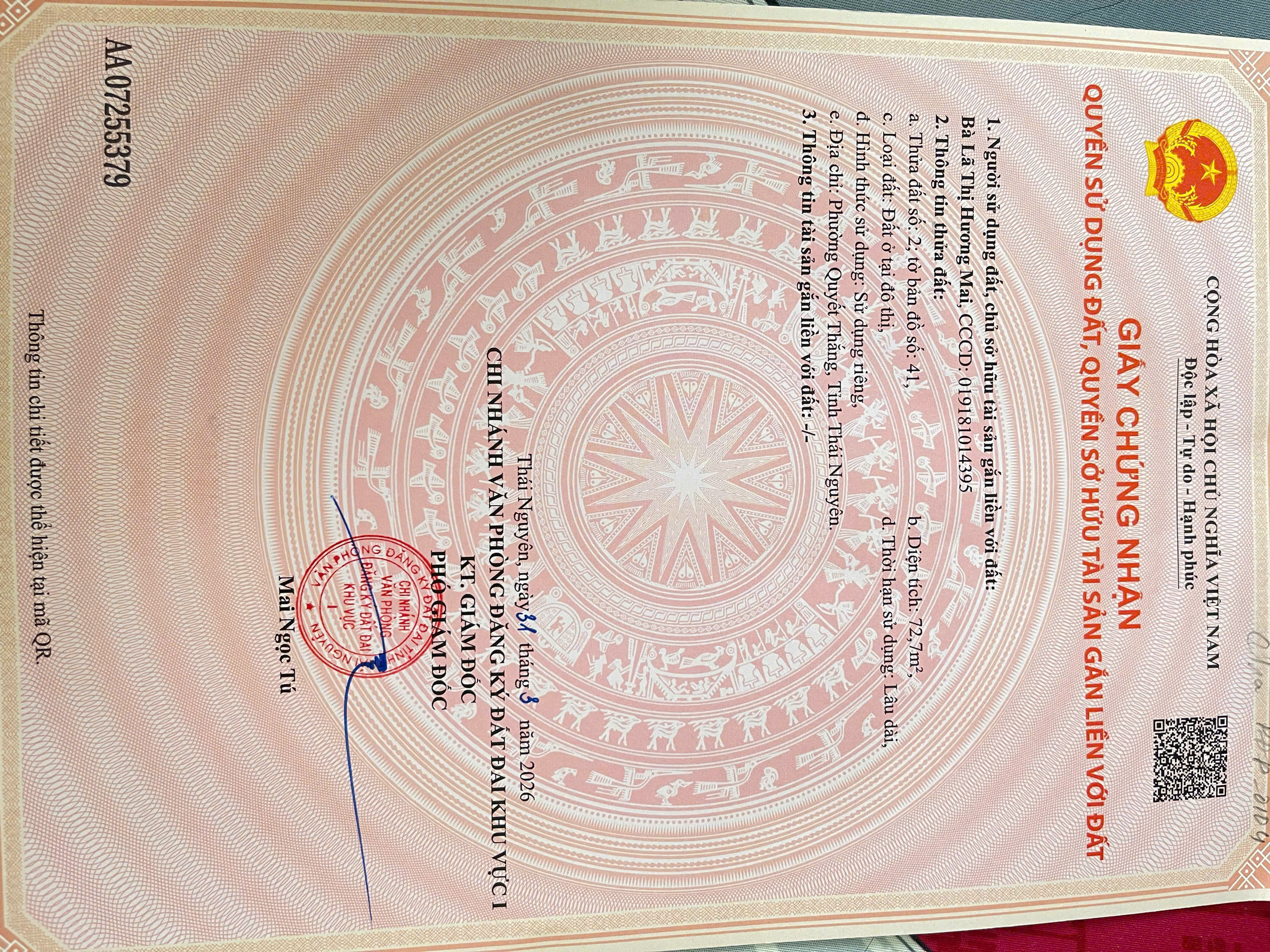 Gia đình chuyển công tác cần bán gấp mảnh đất mặt đường chợ Đán