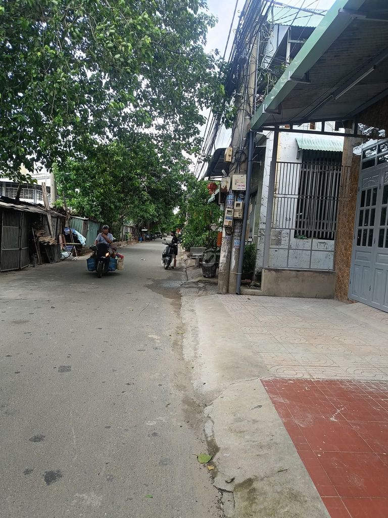 CHO THUÊ NHÀ CẤP 4 MẶT PHỐ – 117B HOÀNG TAM KỲ, LONG BÌNH, BIÊN HÒA