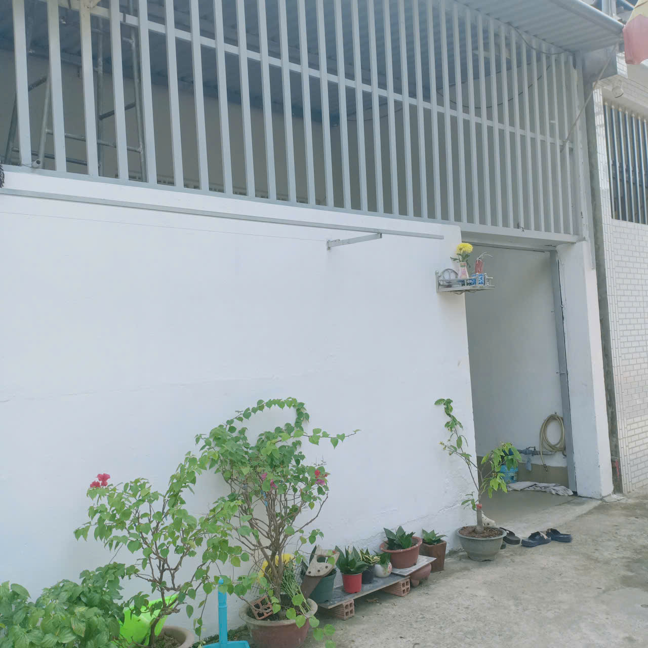 BÁN GẤP NHÀ GIÁ TỐT TẠI BÌNH CHÁNH – CHỈ 980 TRIỆU, DỌN VÀO Ở NGAY