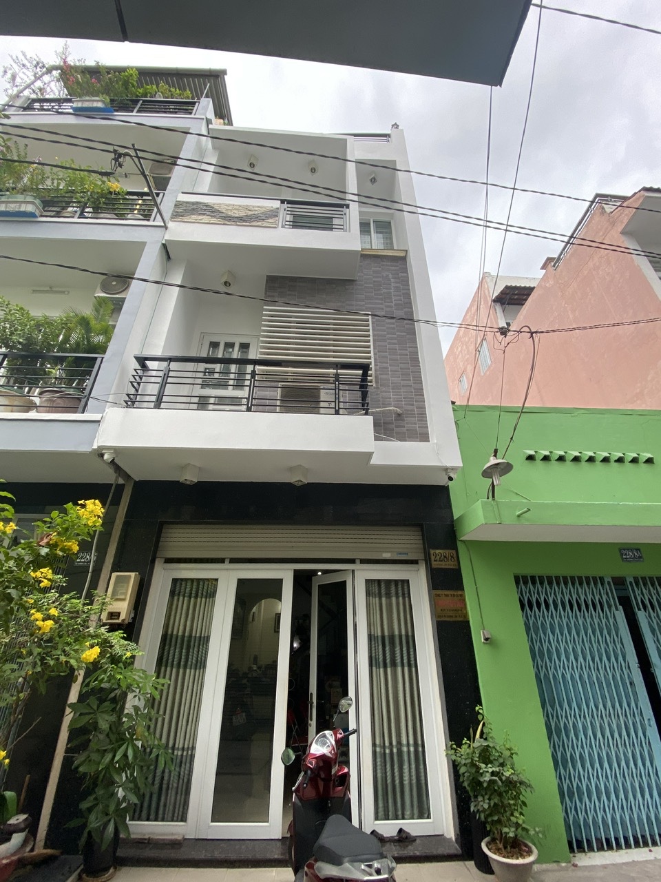 CHO THUÊ NHÀ NGUYÊN CĂN HẺM 228/8ÂU DƯƠNG LÂN – PHÙ HỢP GIA ĐÌNH Ở HOẶC MỞ VĂN PHÒNG CÔNG TY