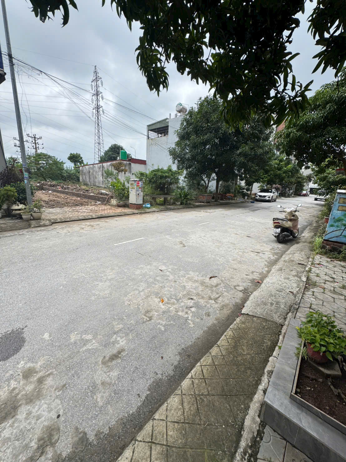 Chủ cần tiền cần bán gấp đất khu bến xe Mỹ Hào Hưng Yên giá ưu đãi nhất LH: 0976 226 938