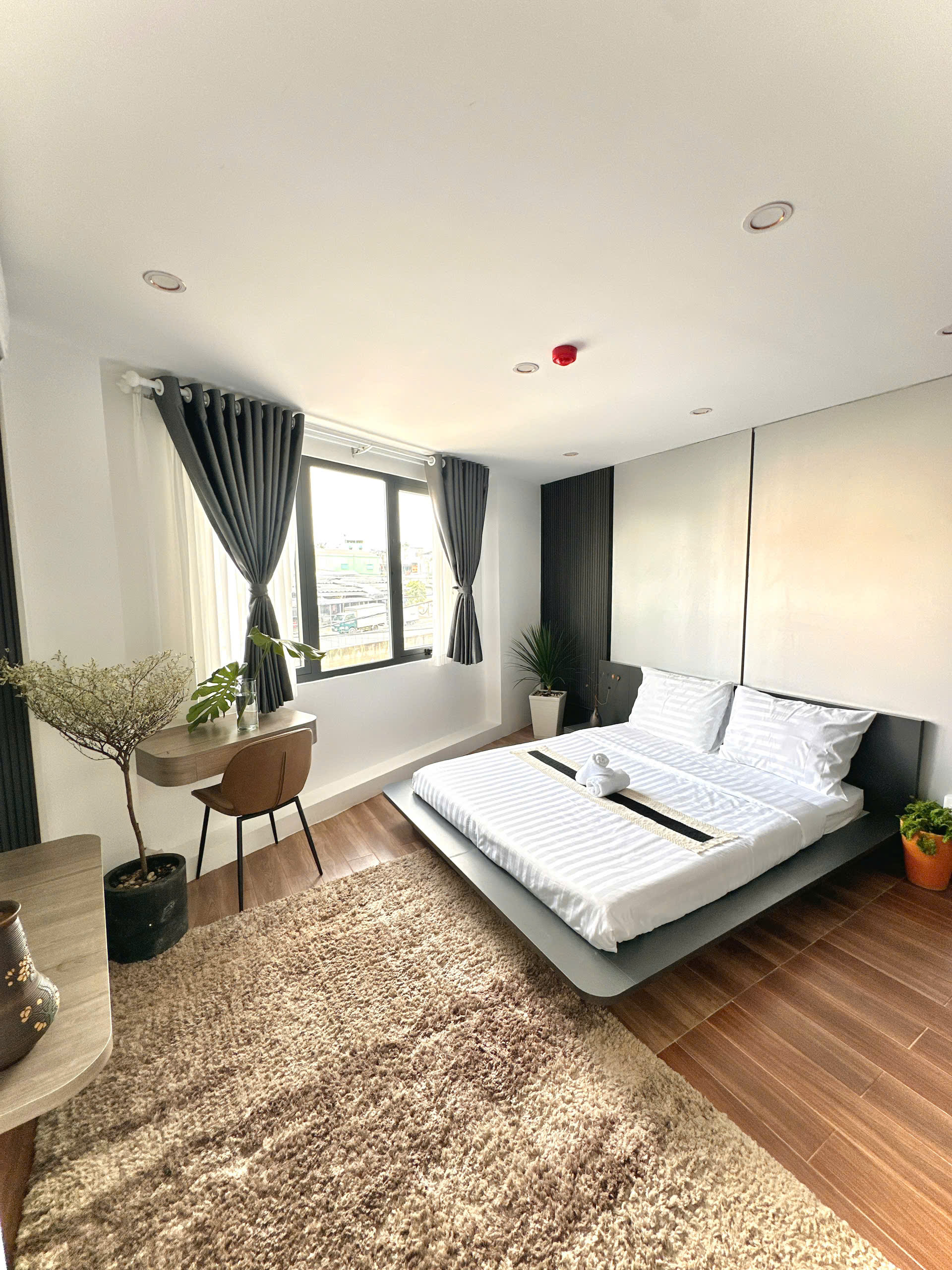 Cho thuê căn hộ full nội thất tại Dương Quảng Hàm, Phường 5, Gò Vấp