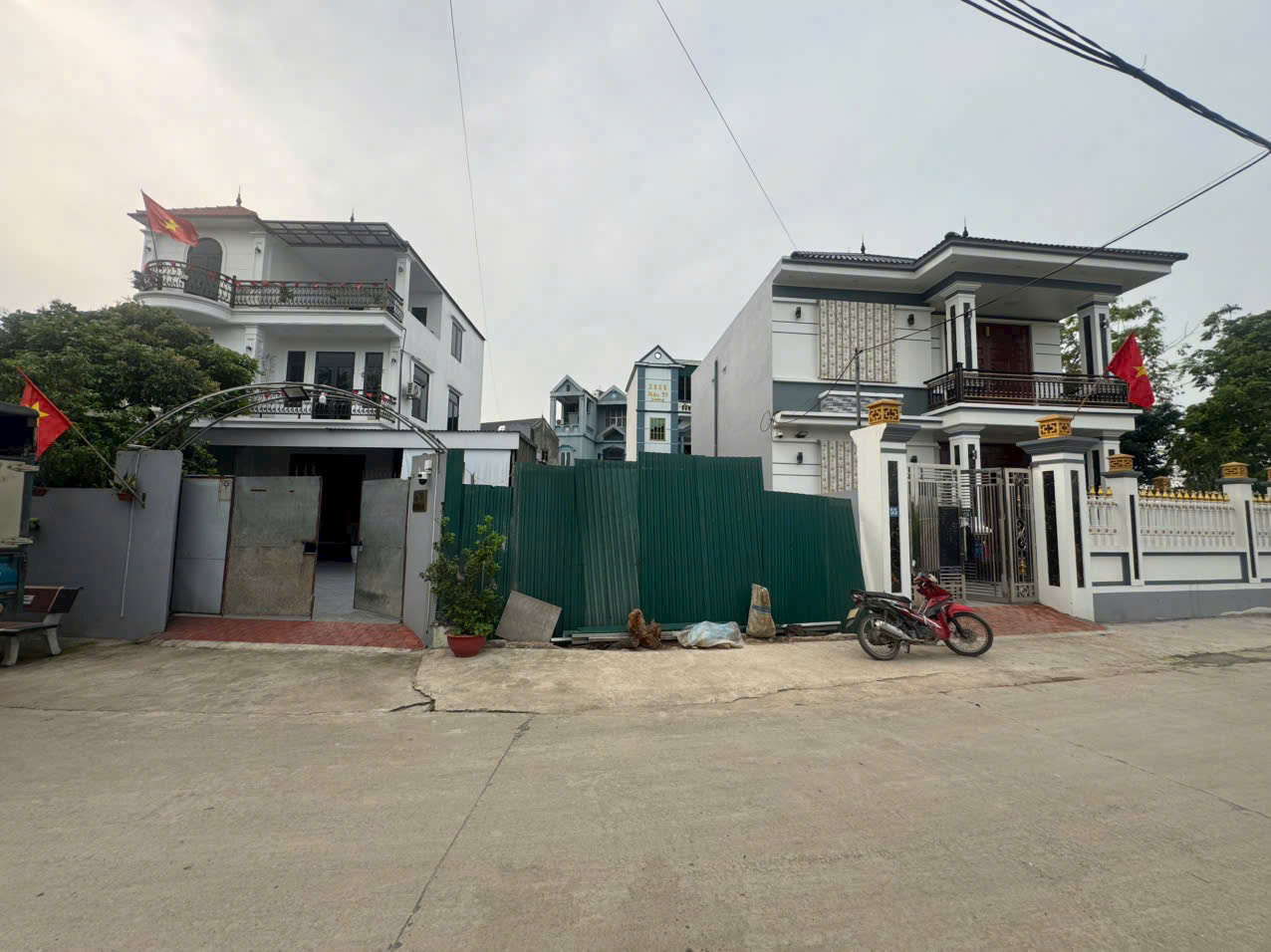 ►  BÁN ĐẤT TAM HƯNG – MẶT ĐƯỜNG 21B – Ô TÔ TRÁNH – KINH DOANH ĐỈNH