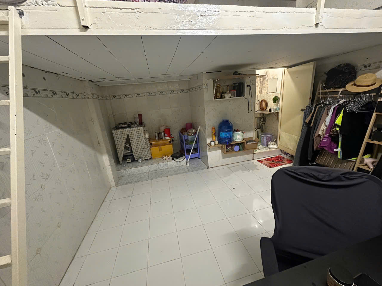 Cần sang nhượng hợp đồng thuê phòng duplex – Quận 8