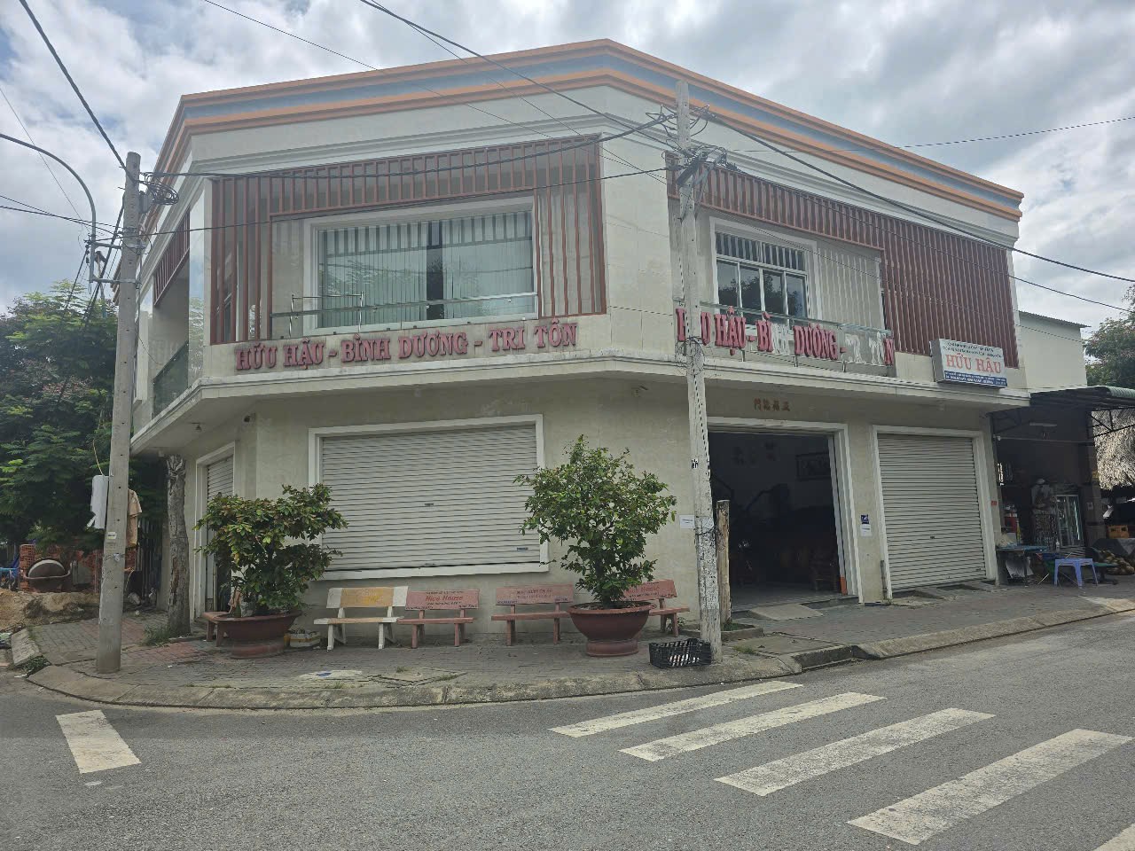 CHUYỂN NHƯỢNG HỆ SINH THÁI VẬN TẢI & CÂY XĂNG Cây xăng dt 25000m2 và trạm điều hành bd gần 200m2 – VỊ TRÍ ĐẸP GIÁ TỐT ĐẦU TƯ Cây xăng tỉnh lộ 948, xã Tri Tôn , An Giang