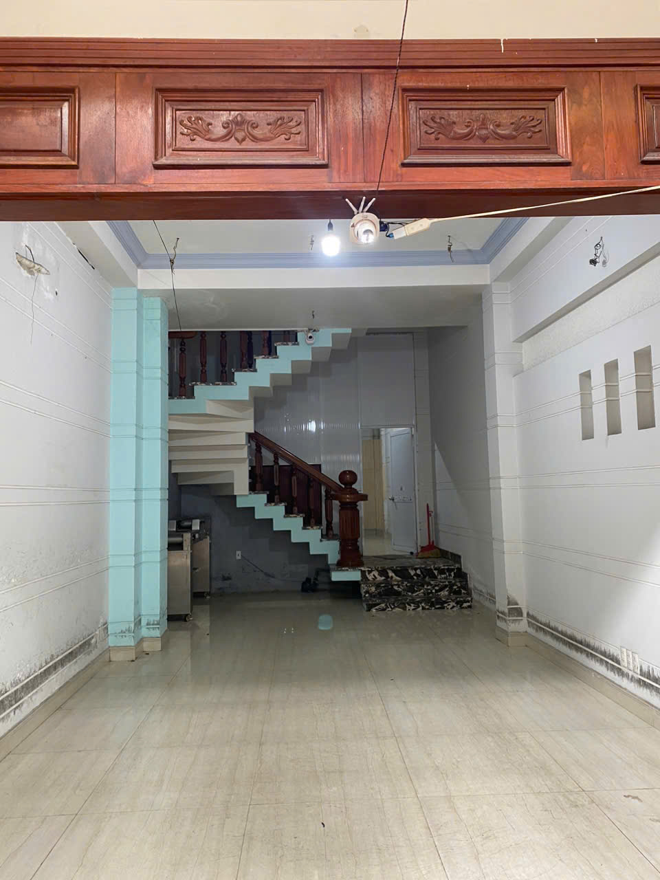 Cho thuê 1 phần nhà hẻm 125 Nguyễn Văn Thương (D1), Phường 25, Quận Bình Thạnh