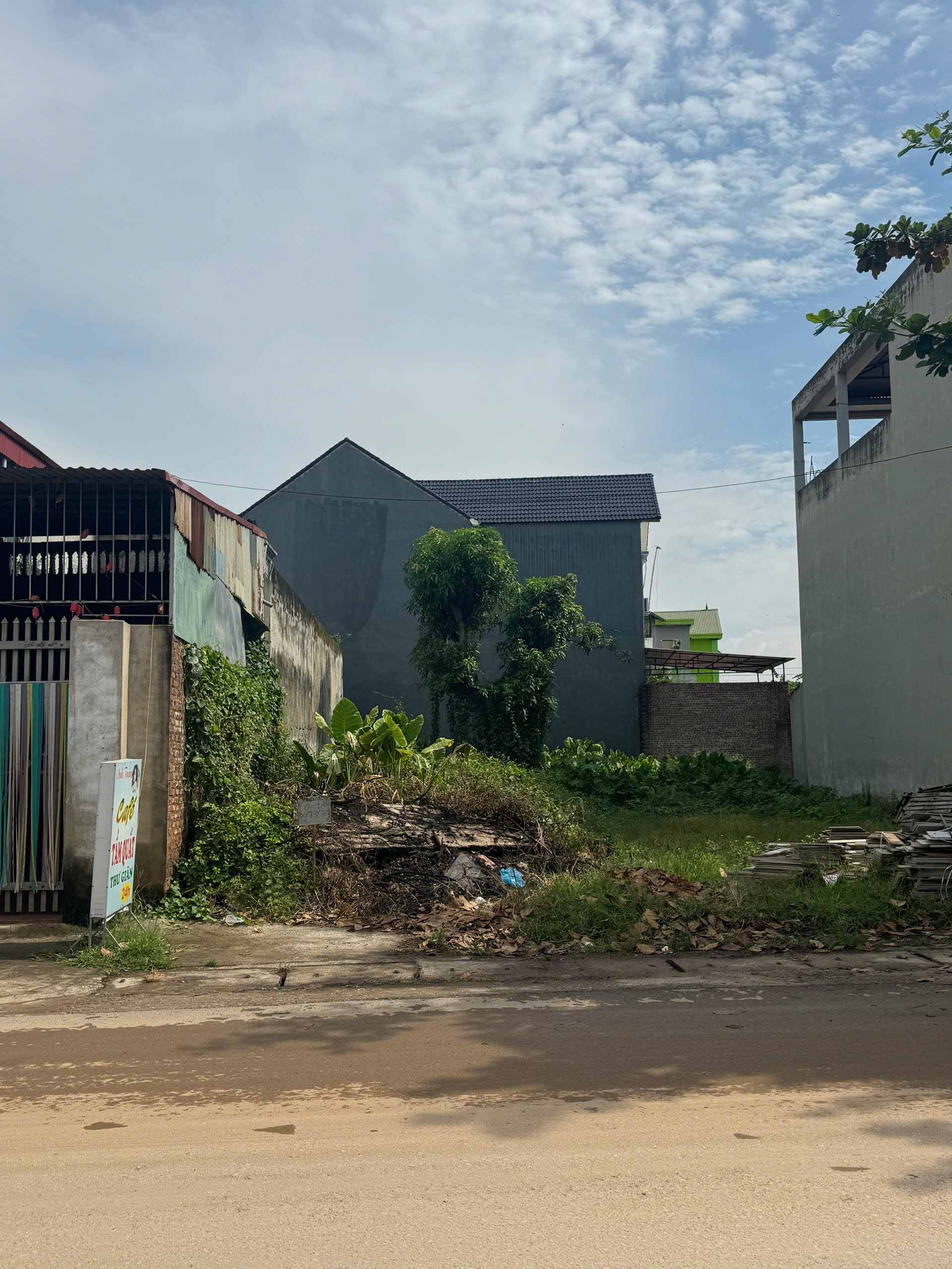 Hót Hót Hót Chỉ Với Tài Chính 2TYxxx Triệu Bạn Đã Có Thể Sở Hữu Ngay Lô Đất Vị Trí Đẹp- Khả Năng Sinh Lời Cao